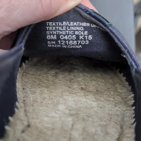 Like New Tory Burch Navy Espadrilles, Sz 6M. - Picture 6 of 7
